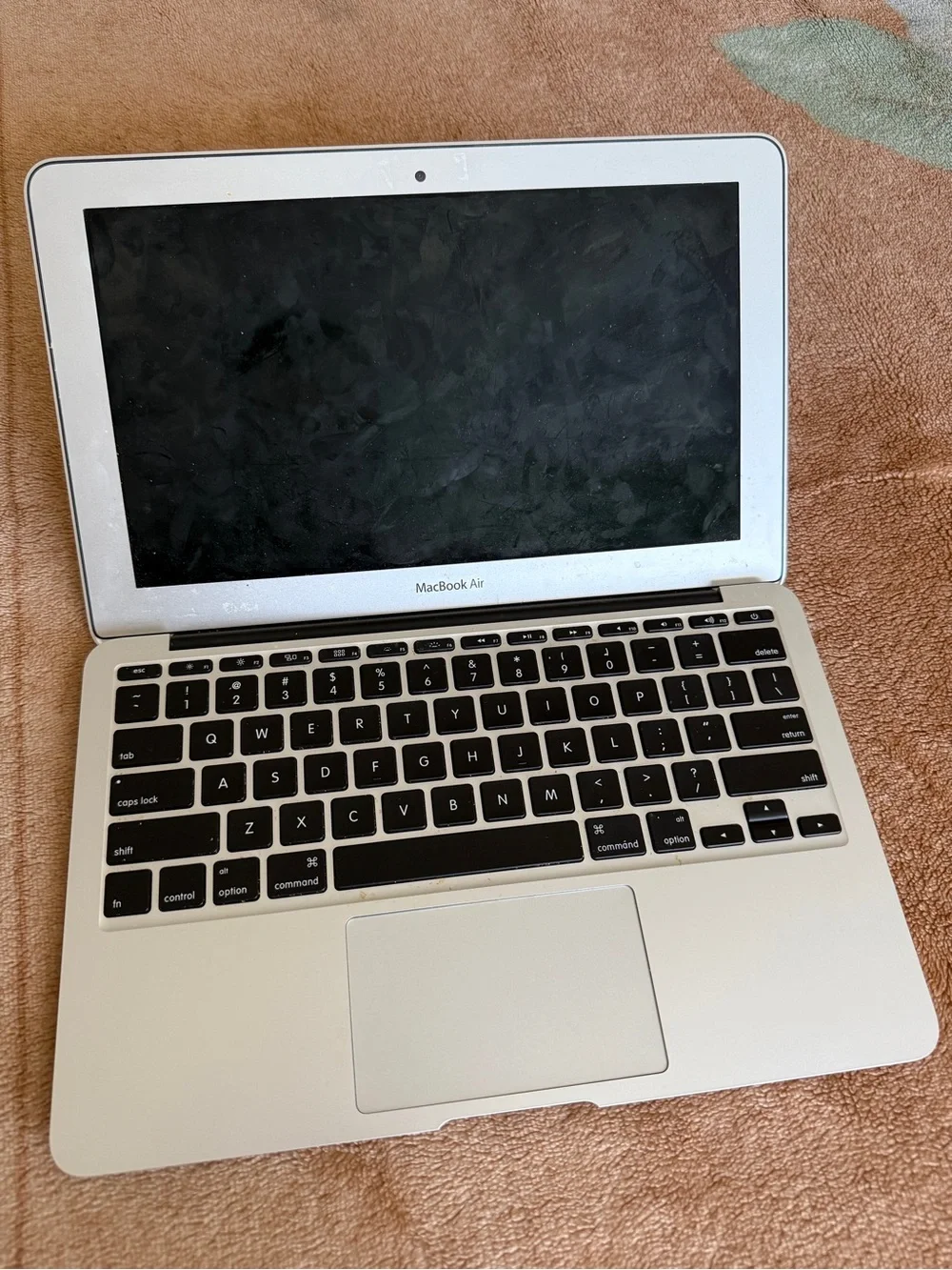 Apple Silver MacBook Laptop 2015 - 11 inch